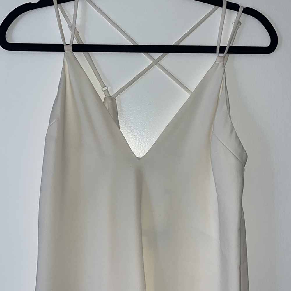 White Express dress! Beautiful detailing! - Picture 2 of 5